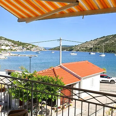 Zara Διαμέρισμα *